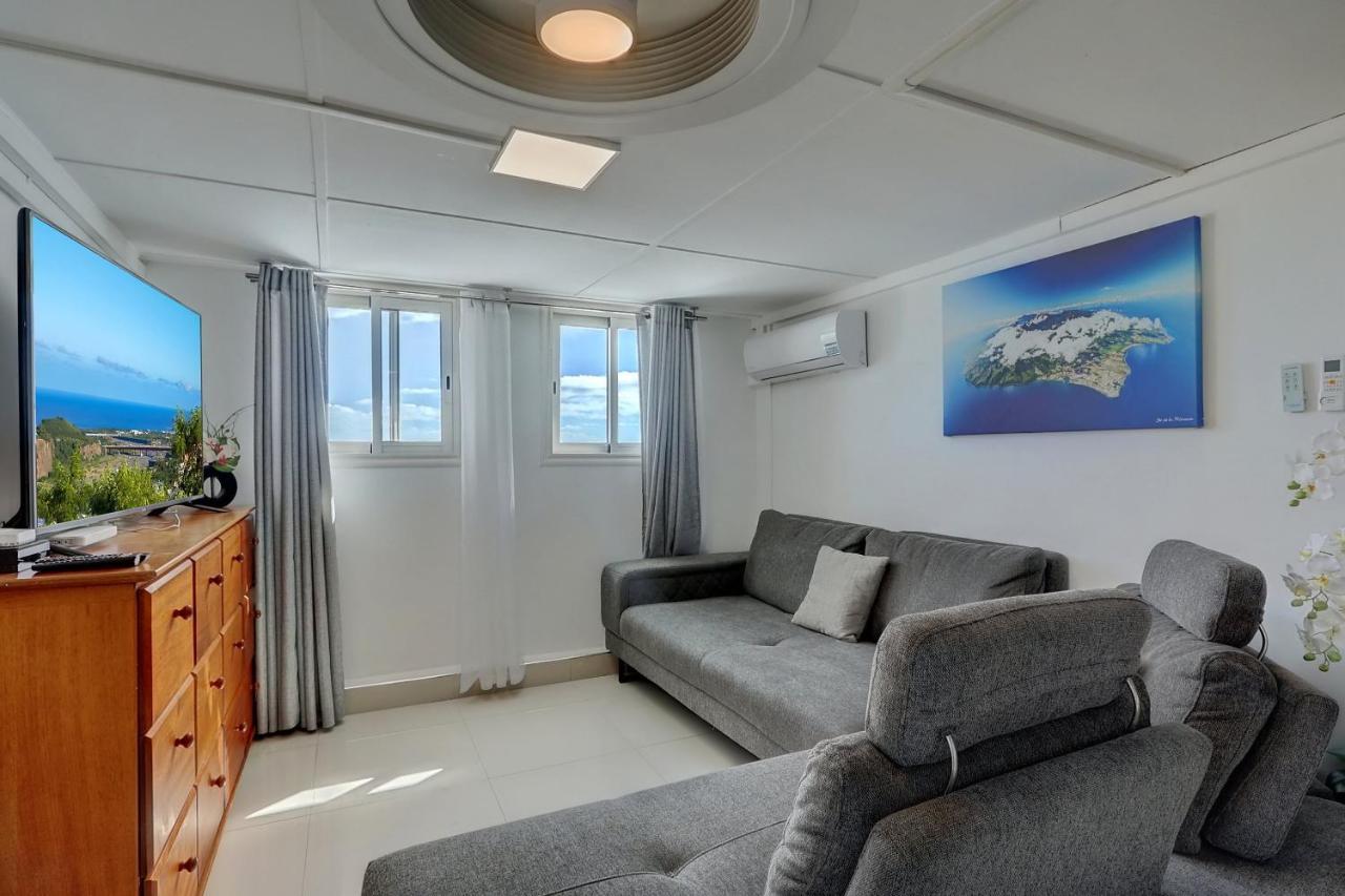 Appartement 3 Etoiles Sauna Vue Superbe Ti Kaz Miyou 2 La Possession Buitenkant foto